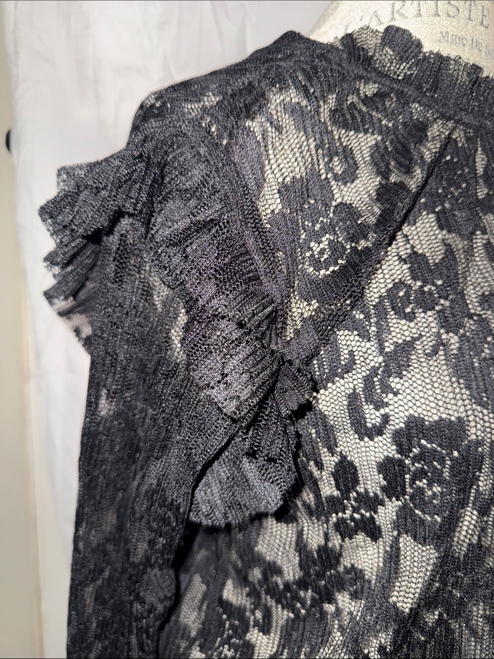 Womens blouse - Picture 3 of 3